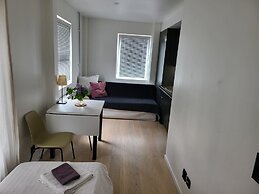 Apartment - Sleeps 3 & Great Location