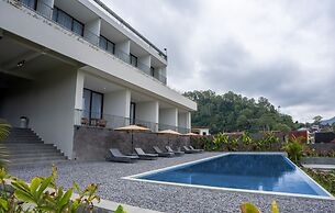 Tribhuwana Padma Lake Resort