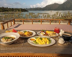 Tribhuwana Padma Lake Resort