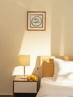 Moon Garden Hotel