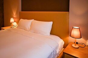 Moon Garden Hotel
