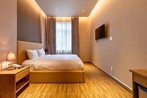 Moon Garden Hotel