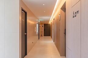 Pohang Yeongildae Beach Hotel