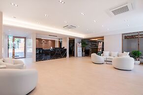 Pohang Yeongildae Beach Hotel
