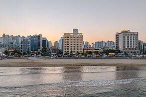 Pohang Yeongildae Beach Hotel