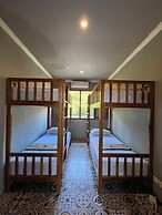 Waras Villa