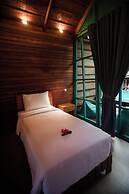 Waras Villa