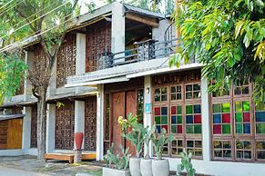 Waras Villa