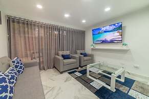 Ala Wishes Luxury Condo