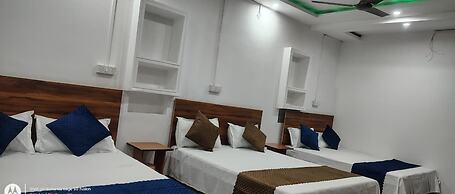Ayodhya Cantt Palace & Restaurant