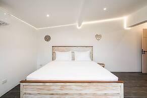Aidan Beachfront Suites 5Bed Lamai KBR28