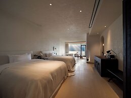 YS Seaview Hotel