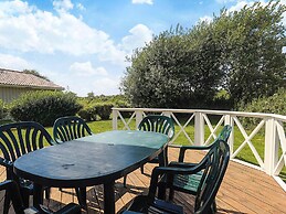 4 Star Holiday Home in Friedrichkoog