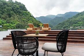 Emei Mountain Yi Qing Yin Resort Hotel