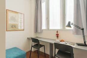 Como Volta Square With Terrace by Rent all Como