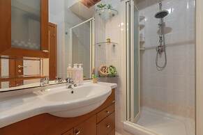 Oddone Comfy Apartment by Wonderful Italy