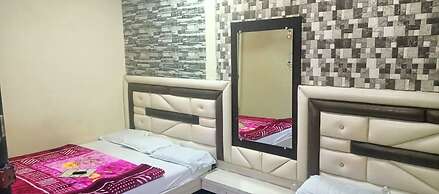 Hotel Maa Tulsi Guest House