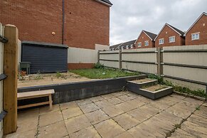 Foxherne 6 Bed & 3 Bath Serviced Hse -20