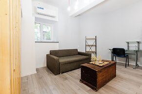 Hidden History - Modern Split-Level