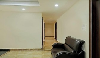 HOTEL JSN GRAND