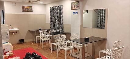 Hotel lotus exicutive