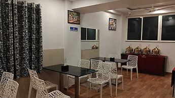 Hotel lotus exicutive