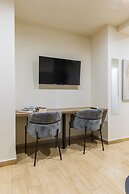 Raise Thiseio Stylish Living