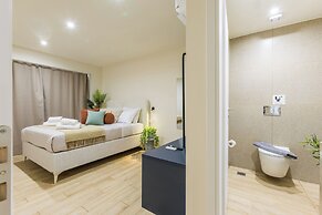Raise Thiseio Stylish Living