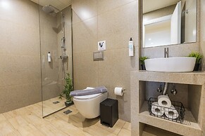 Raise Thiseio Stylish Living