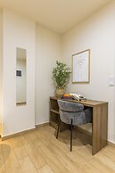 Raise Thiseio Stylish Living