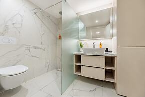 Downtown Suites