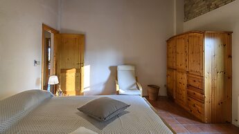 Ca Lucciola 12 in Mondavio