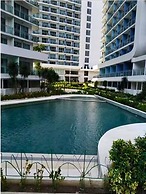 Value Yourself Luxury Beach Near Airport