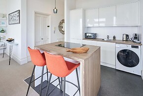 Host Stay Fishers Apartment