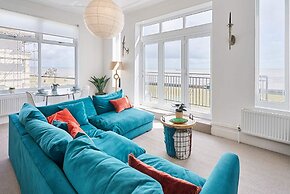 Host Stay Fishers Apartment