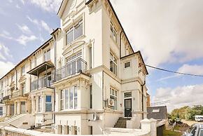 Host Stay Fishers Apartment