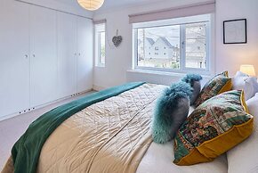 Host Stay Fishers Apartment