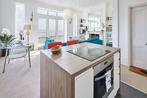 Host Stay Fishers Apartment