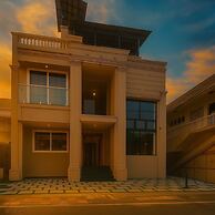 Coastal Echoes Inn