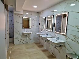 Velvet Hostel Business