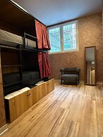 Velvet Hostel Business