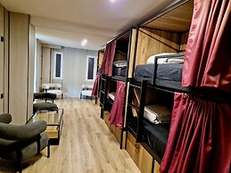 Velvet Hostel Business