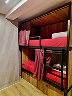Velvet Hostel Business