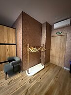 Velvet Hostel Business