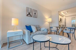 RivetStays - The Westmount Suites