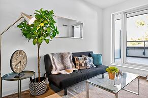 RivetStays - The Westmount Suites