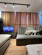 Grand JNK Boutique Hotel