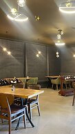 Grand JNK Boutique Hotel