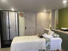 Hotel Ryo 74B Suites by Growing Group