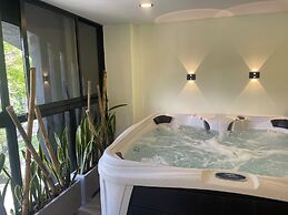 Hotel Ryo 74B Suites by Growing Group